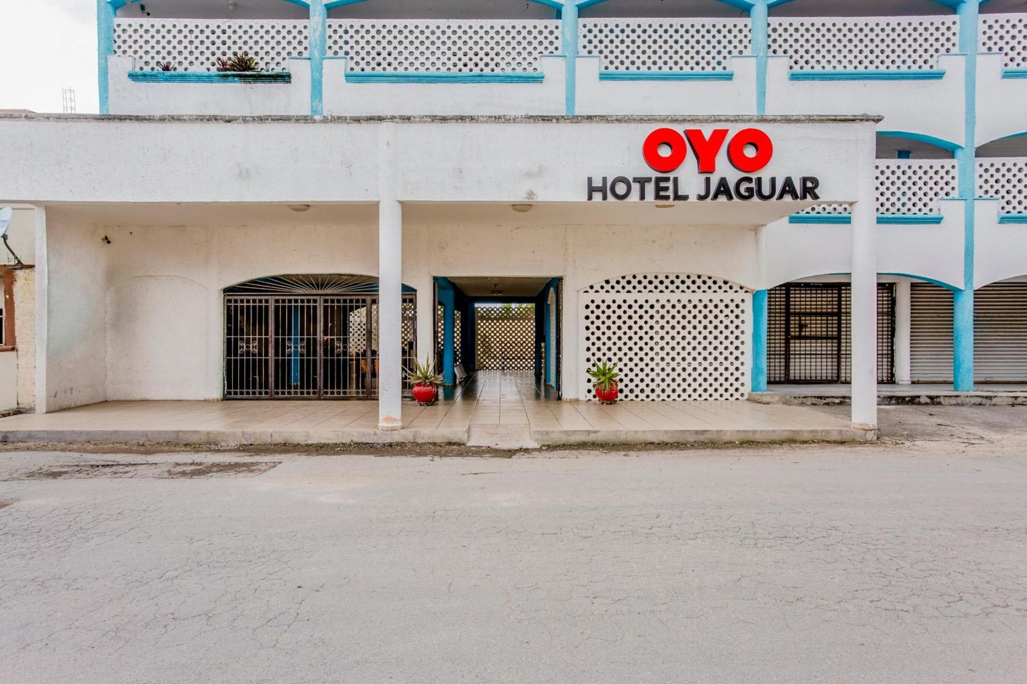 Oyo Hotel Jaguar Cancún Eksteriør bilde