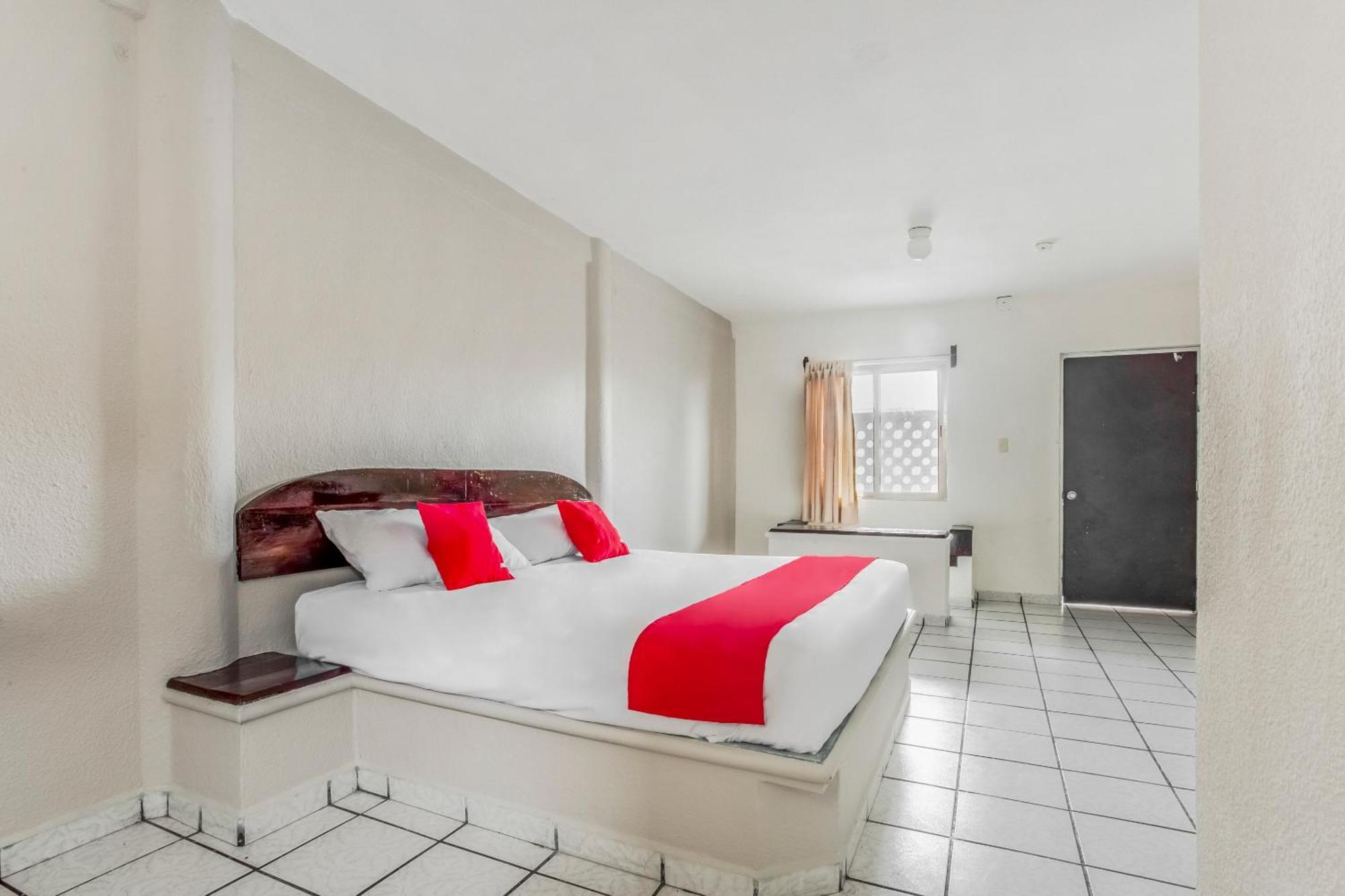 Oyo Hotel Jaguar Cancún Eksteriør bilde