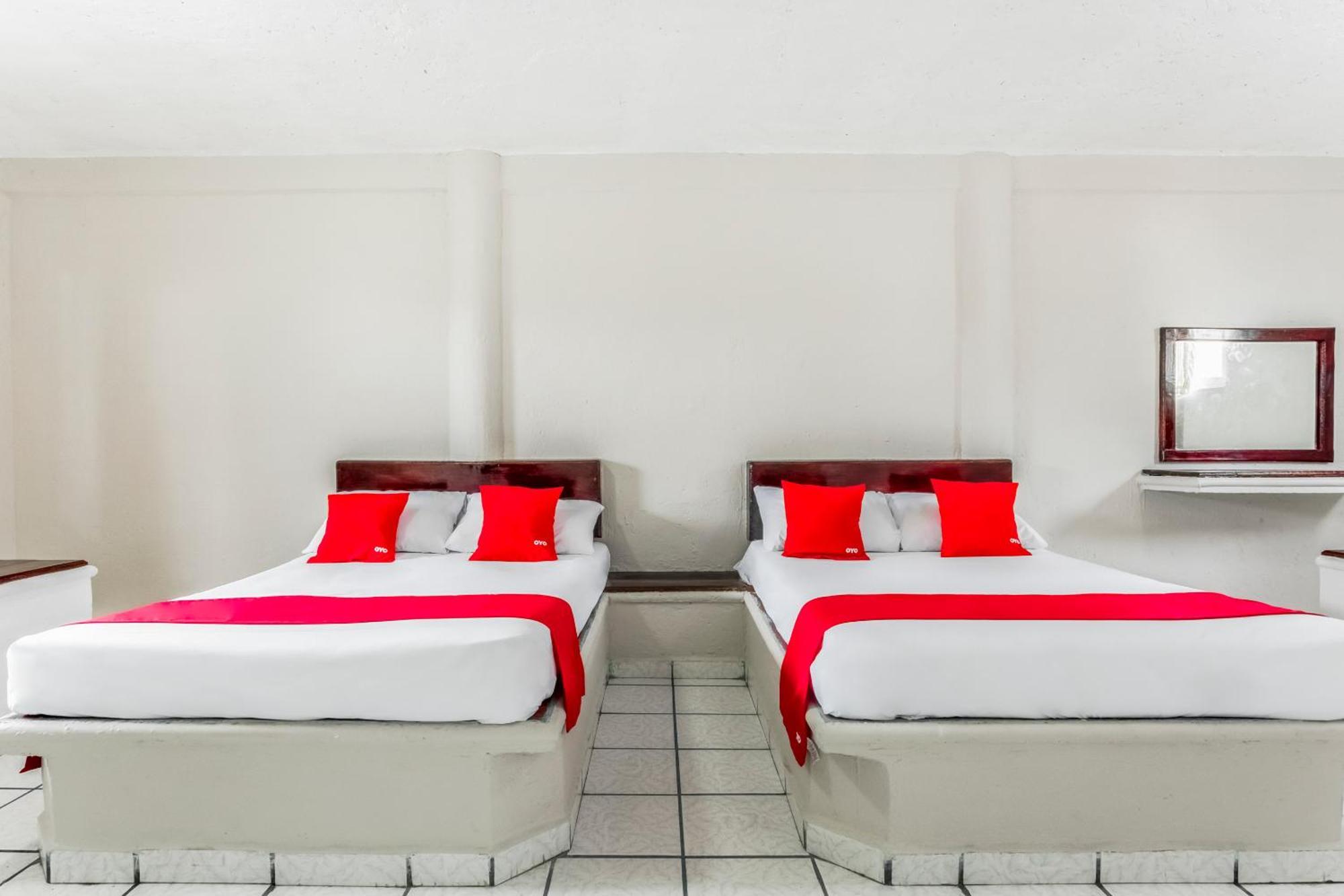 Oyo Hotel Jaguar Cancún Eksteriør bilde